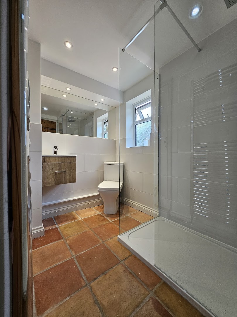 Suffolk precision tiling — Photos 7