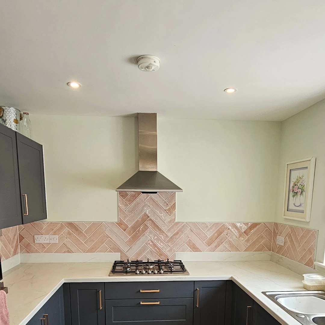 Suffolk precision tiling — Photos 3