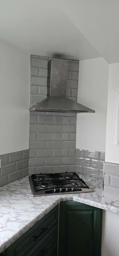 Suffolk precision tiling — Photos 1